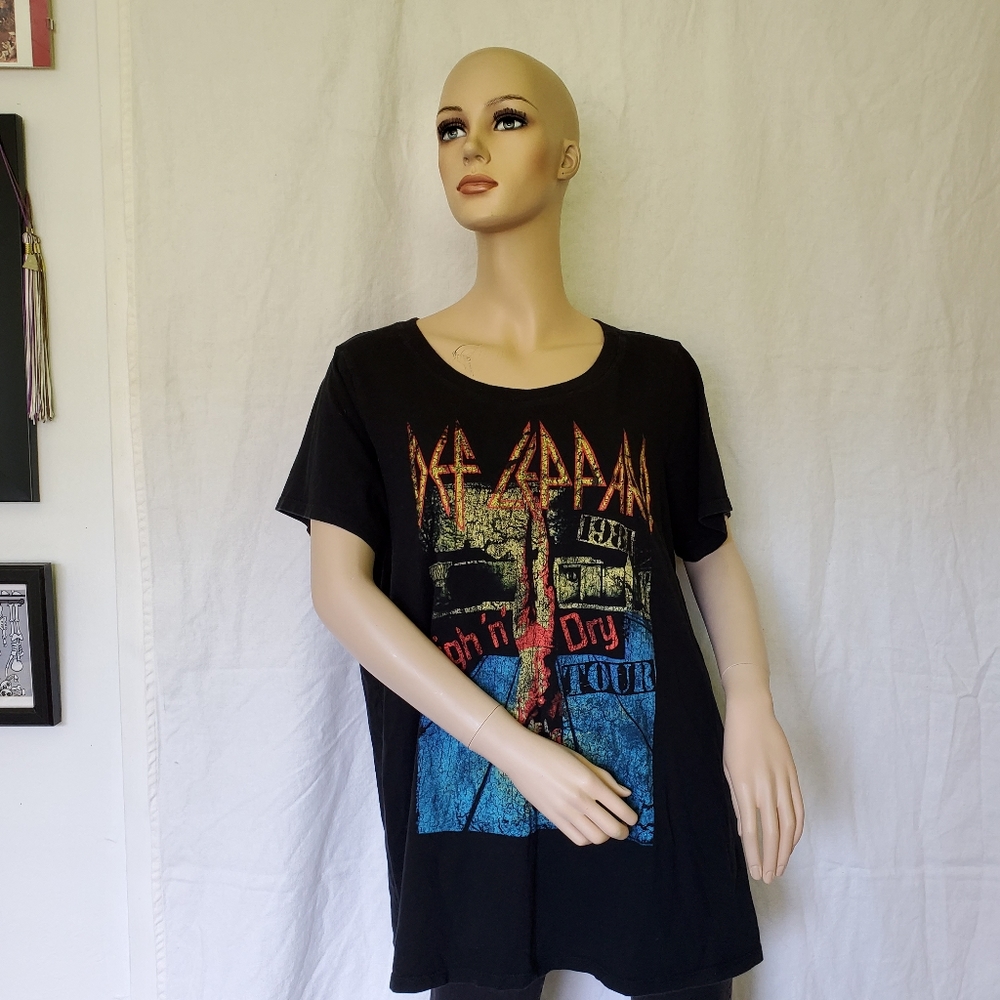 Def Leppard T-Shirt - Picture 1 of 8